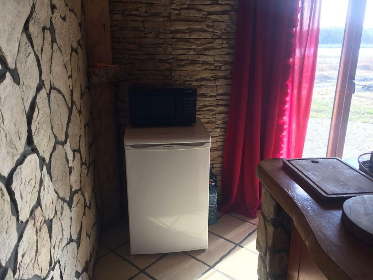 Domek Letniskowy Caloroczny W Rzemieniu Villa Luaran gambar